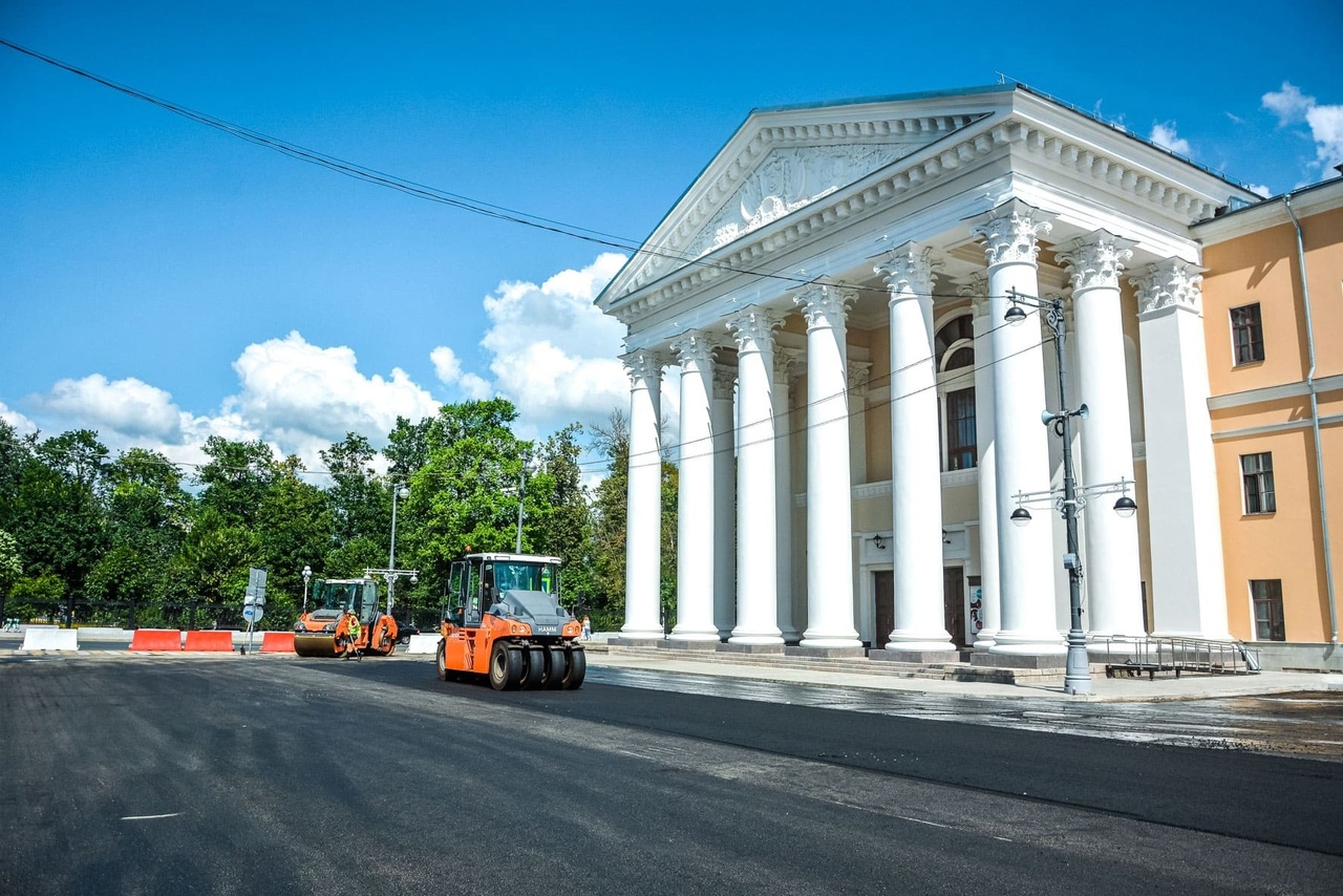 В Твери перекрыли Театральный проезд | Тверской проспект